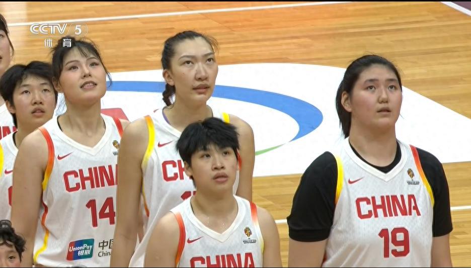 开云下载-光颜值高有啥用？12分钟没一个助攻+0得分，这还是控卫？快换人吧